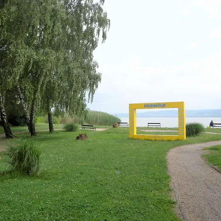 In - Balaton 18075 펜션 Balatonberény