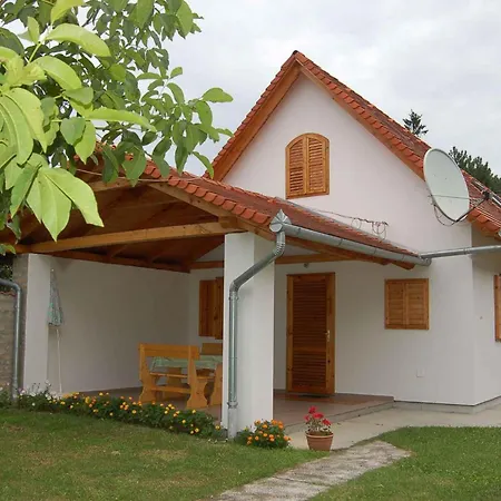 In - Balaton 18075 *