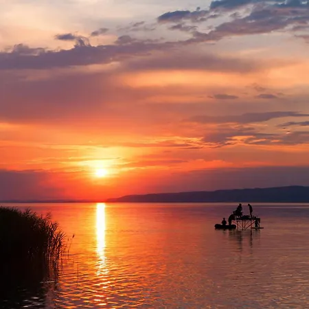 Сasa de vacaciones In - Balaton 18075 *